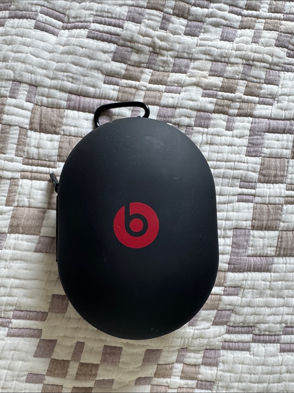 Beats Over-Ear Headphones with Protective Hard Case - Black